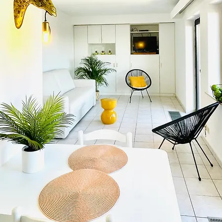 Square - Zonrijke - Zuidgericht Balkon - Dichtbij ミデルケルケ